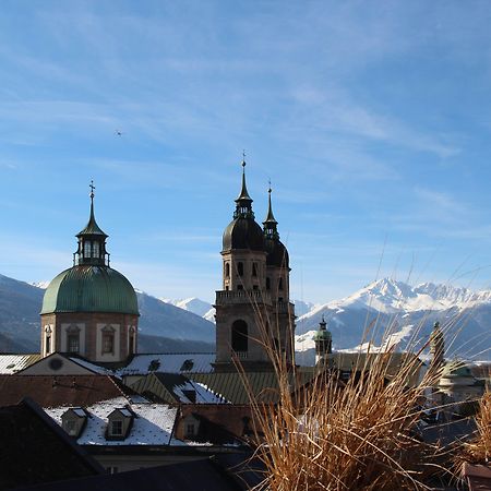 Hotel Schwarzer Adler Innsbruck Bagian luar foto