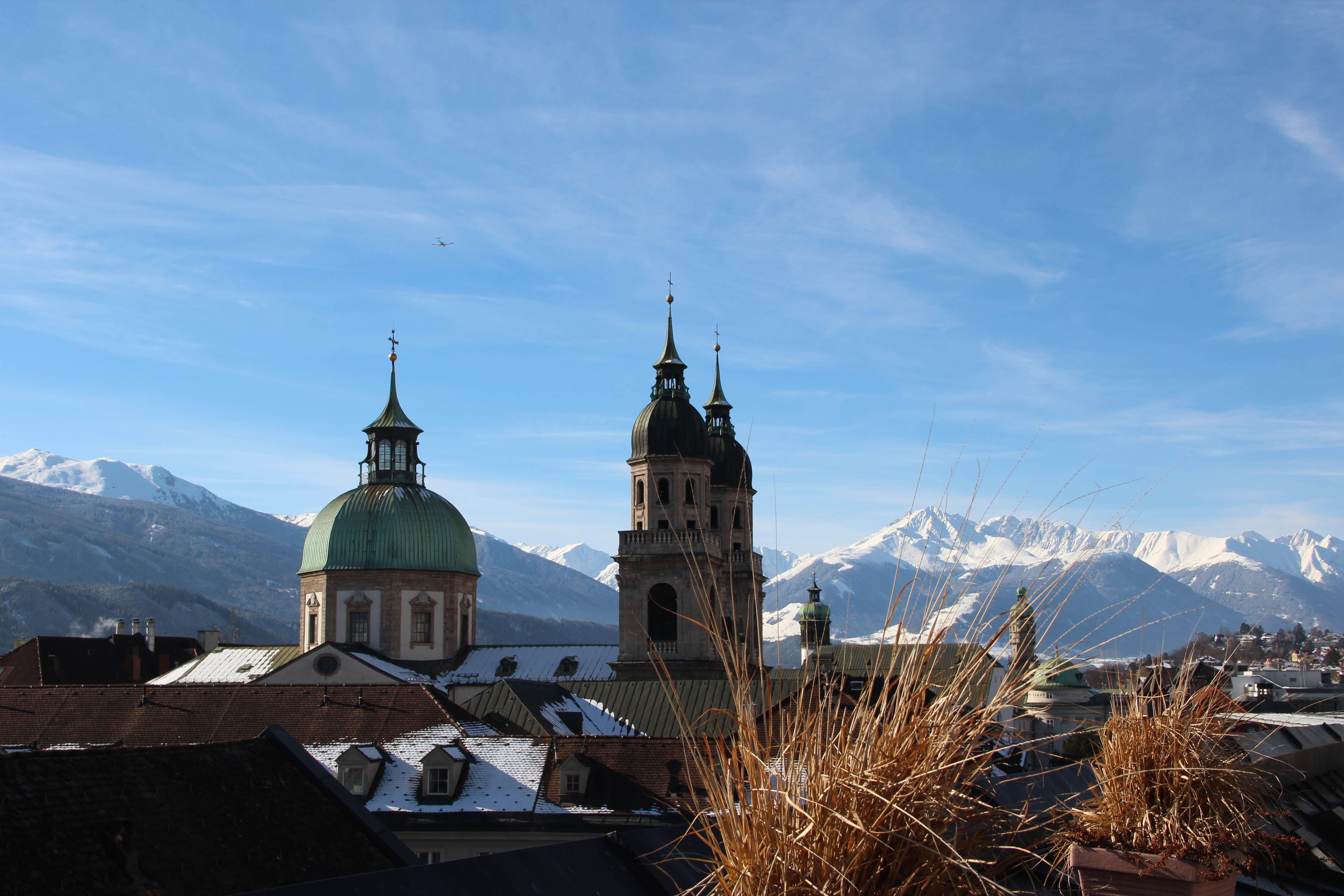 Hotel Schwarzer Adler Innsbruck Bagian luar foto