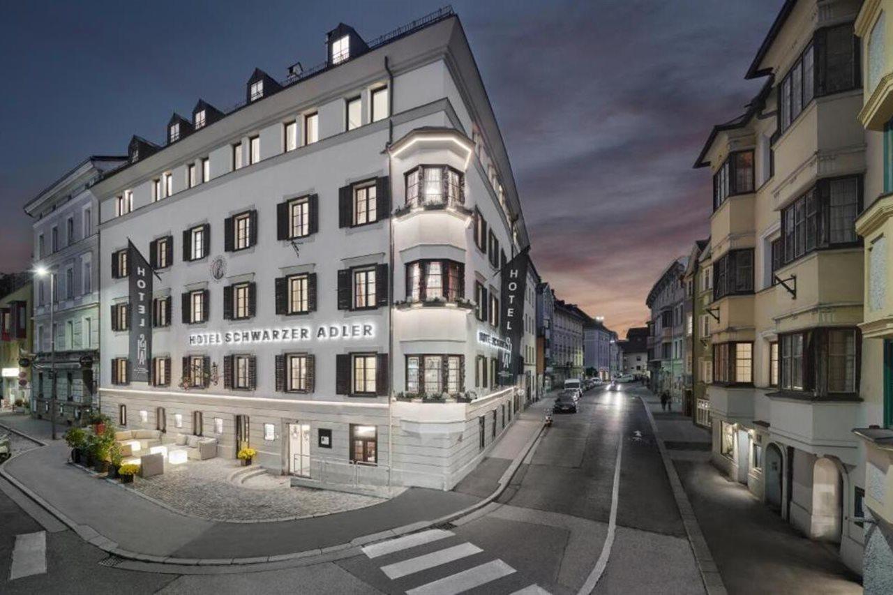 Hotel Schwarzer Adler Innsbruck Bagian luar foto